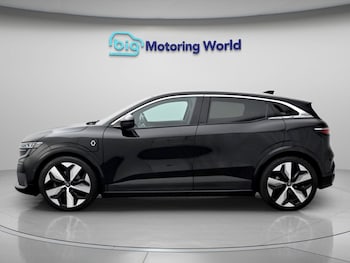 Used Renault Megane E Tech 2023 for sale - 79505490: Photo