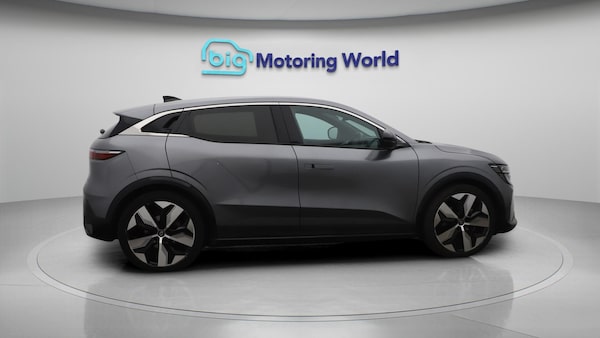 Used Renault Megane E Tech 2022 for sale - 75720047: Photo 9
