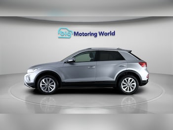 Used Volkswagen T-Roc 2023 for sale - 79355498: Photo