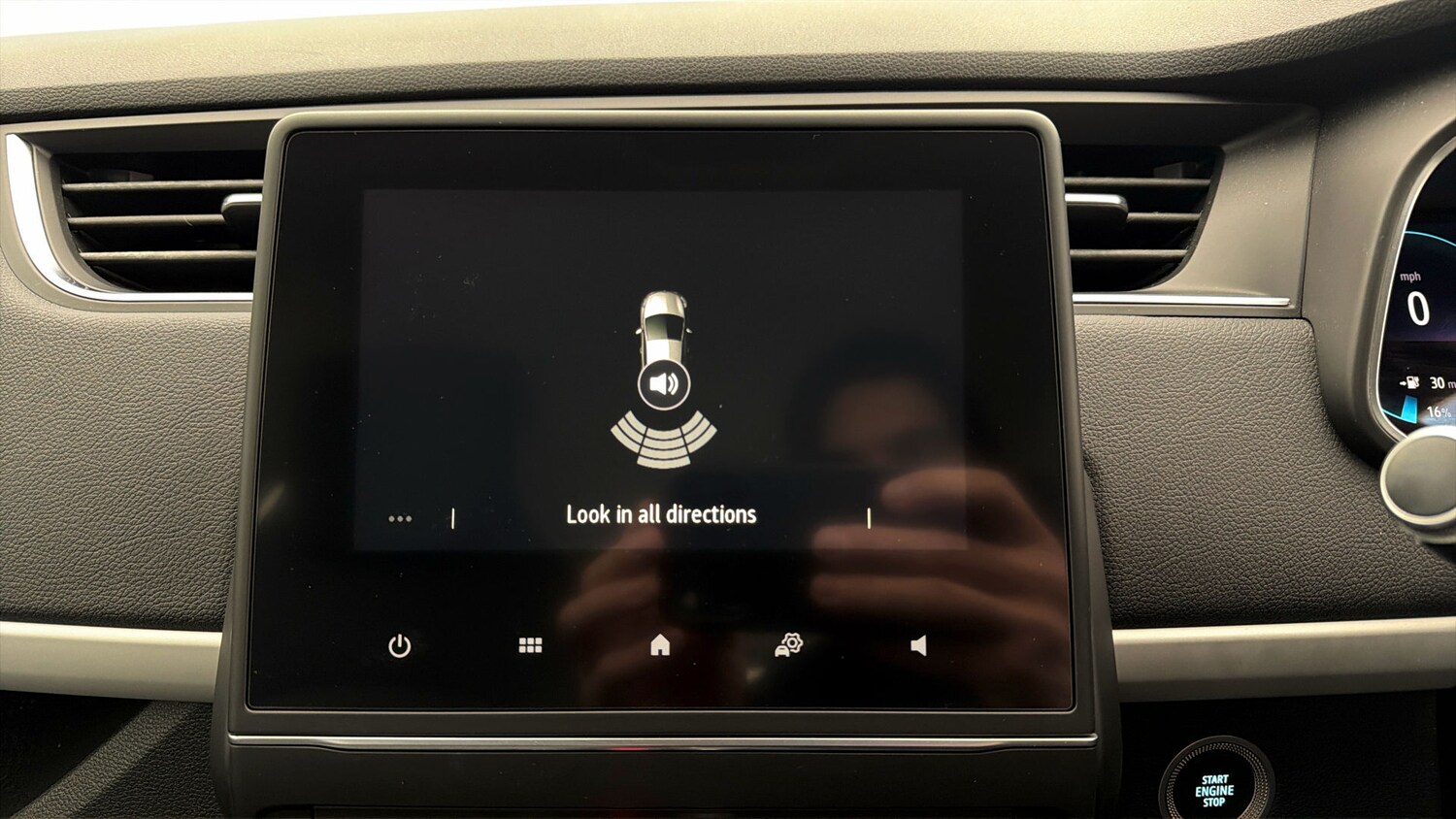 Used Renault Zoe for sale - 78107150: Photo 27