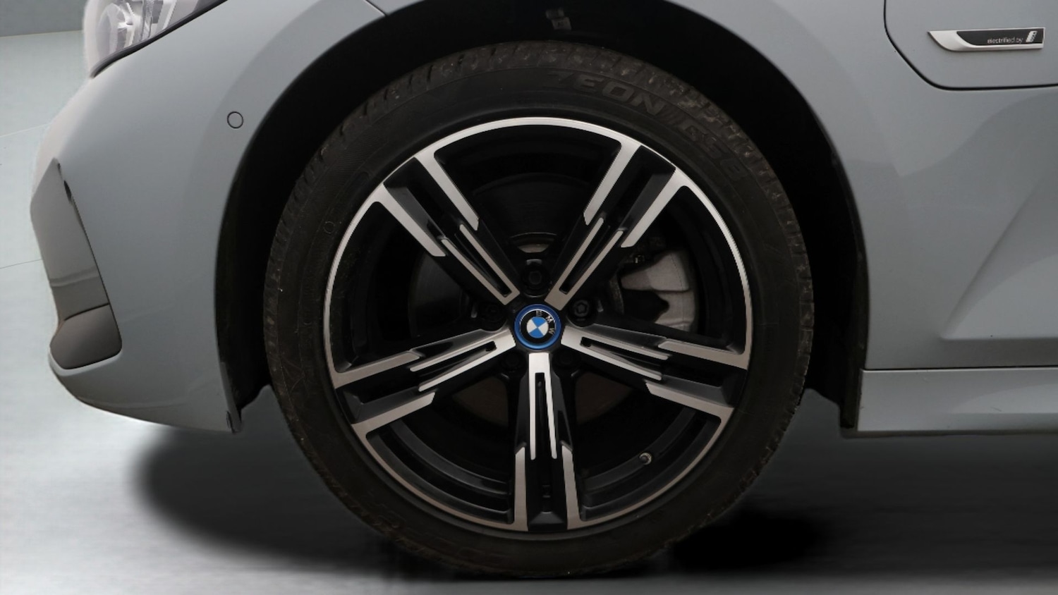 Used BMW 3 Series 2023 for sale - 77530510: Photo 18