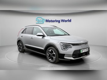2022 - 150kW 3 65kWh 5dr Auto