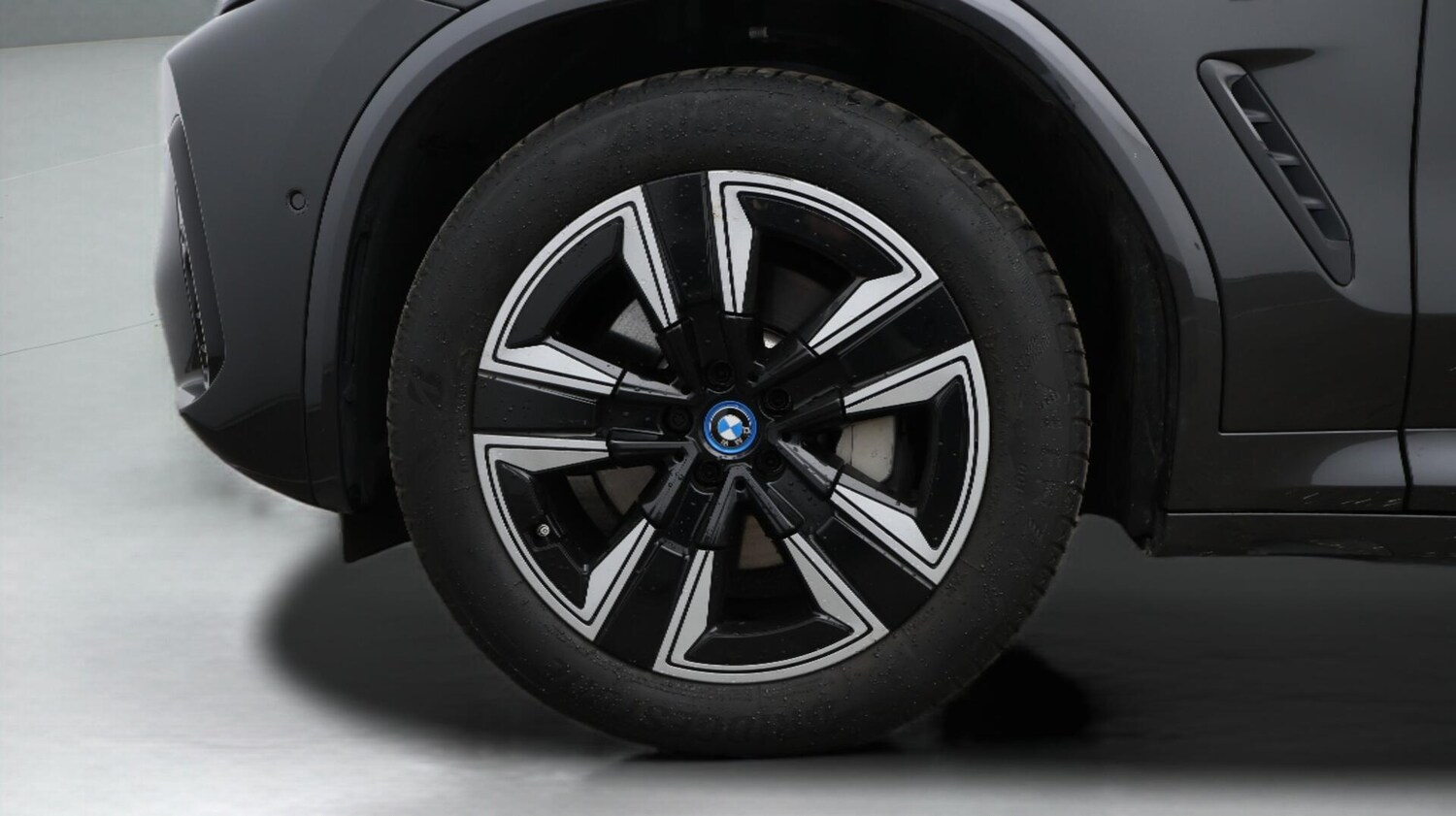 Used BMW iX3 for sale - 76728676: Photo 19