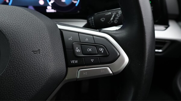Used Volkswagen Golf 2022 for sale - 76151362: Photo 23