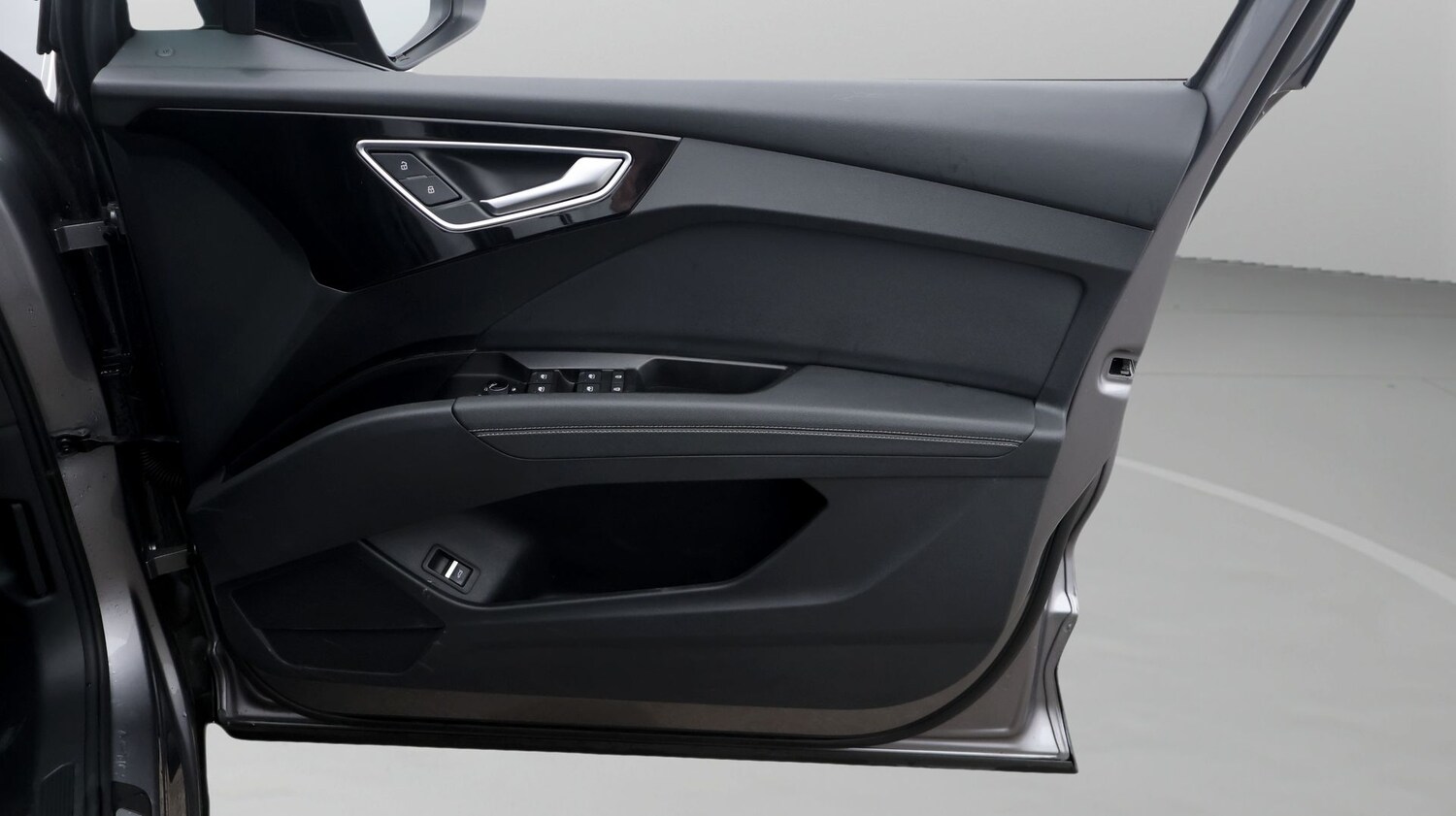 Used Audi Q4 e-tron 2024 for sale - 77363467: Photo 15