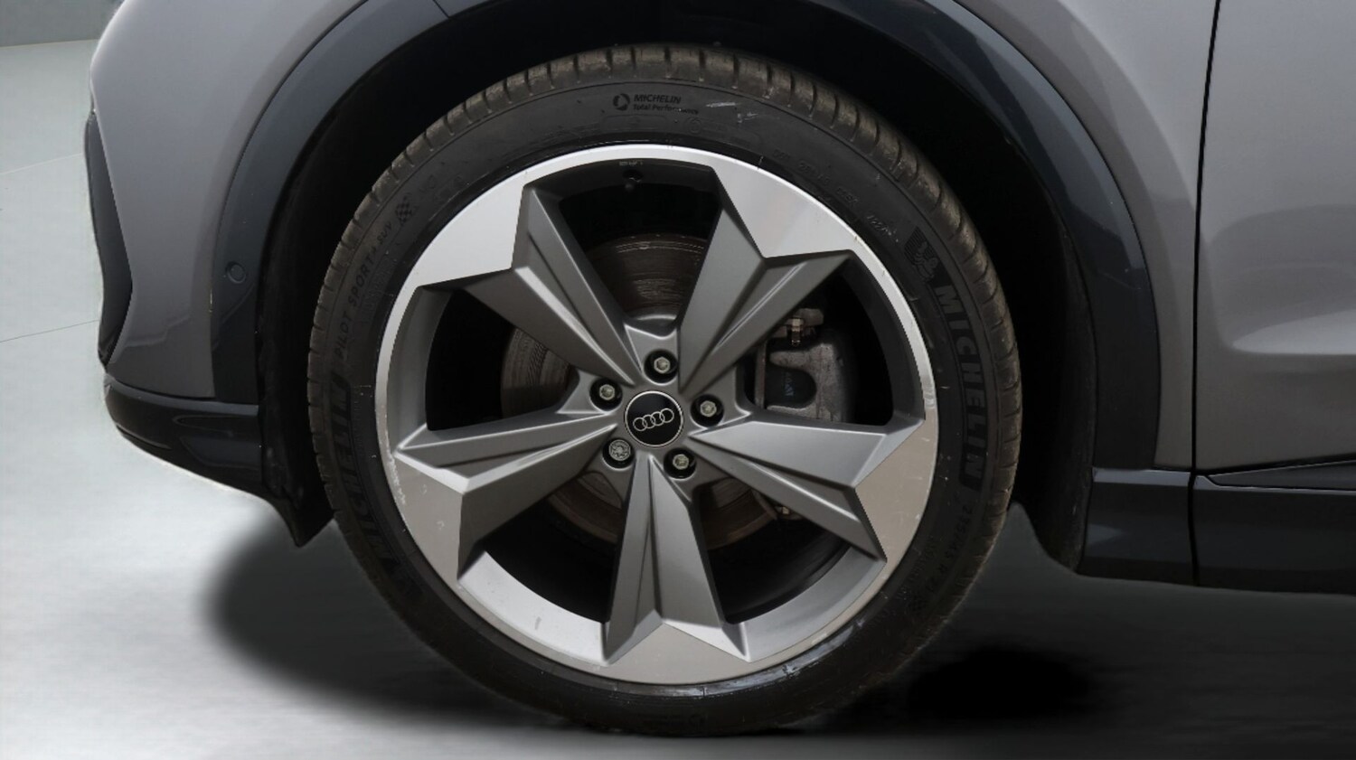 Used Audi Q4 e-tron 2024 for sale - 77363467: Photo 18