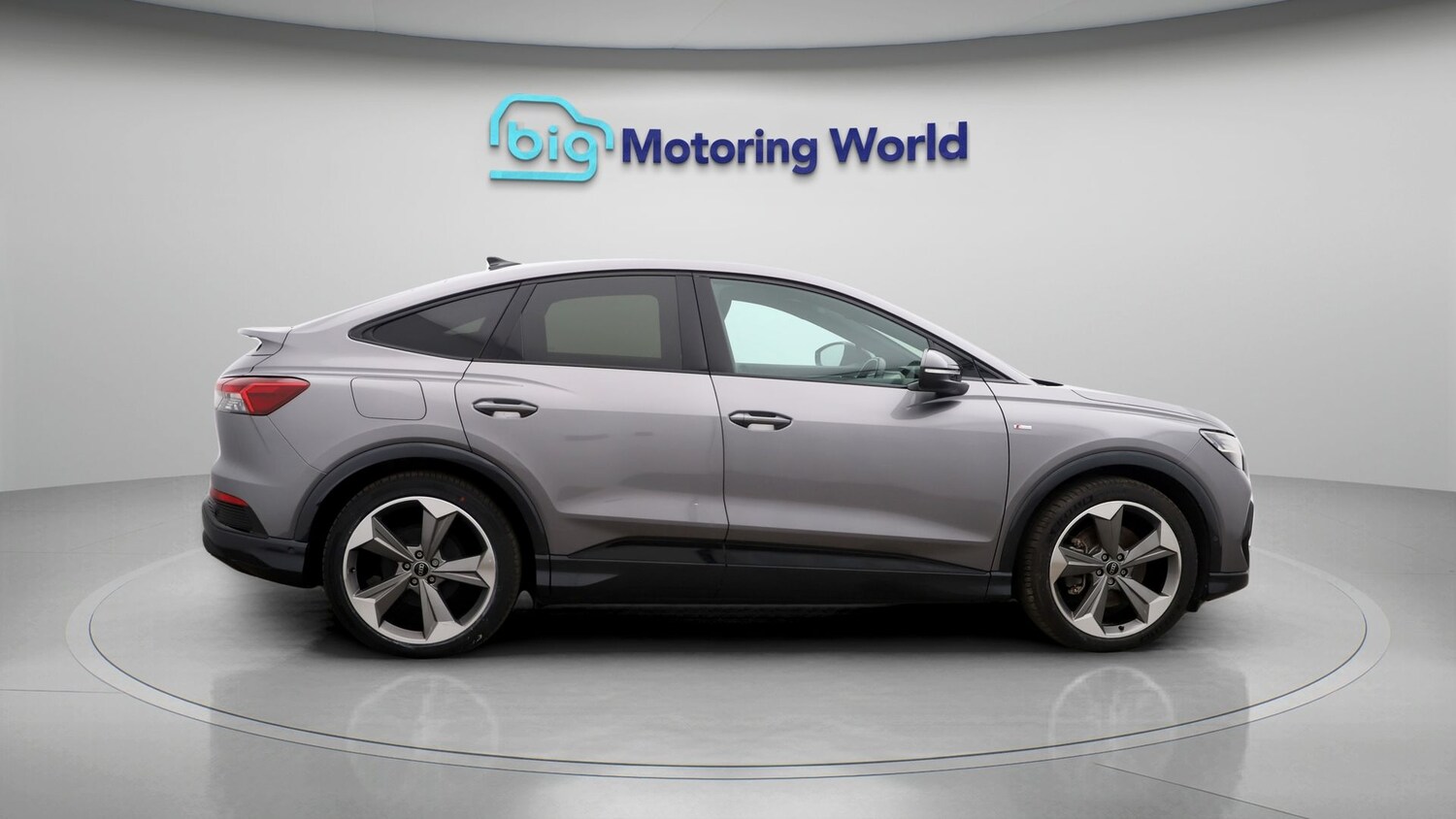 Used Audi Q4 e-tron 2024 for sale - 77363467: Photo 8