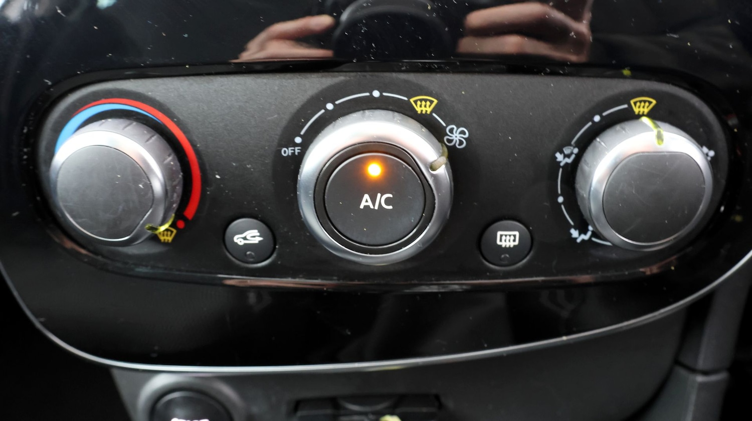 Used Renault Clio 2019 for sale - 77181930: Photo 12