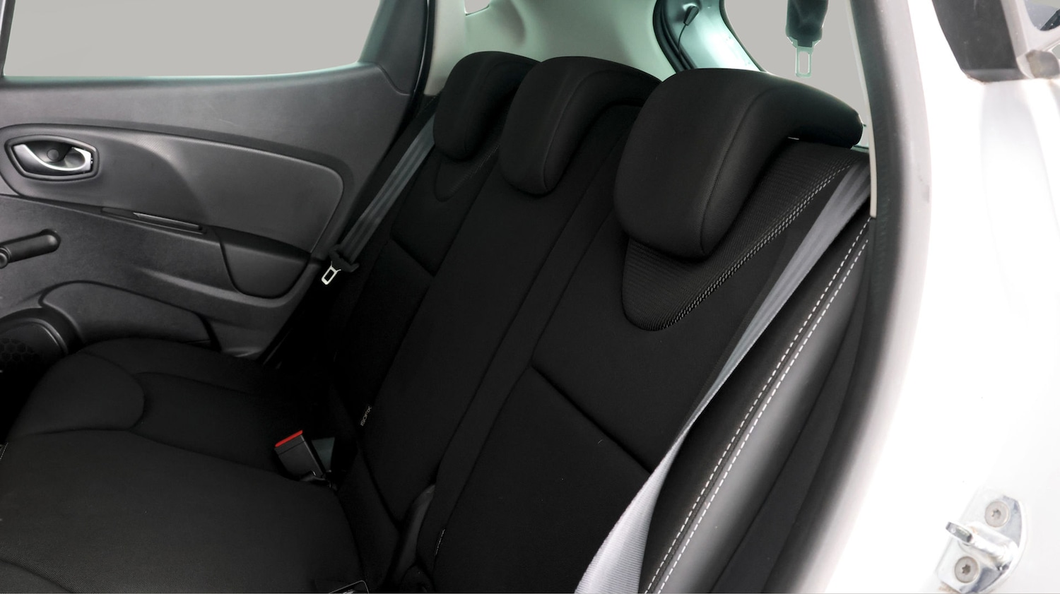 Used Renault Clio 2019 for sale - 77181930: Photo 16