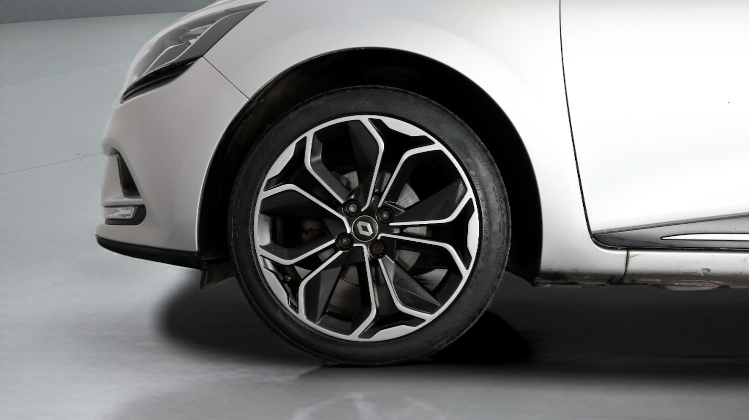 Used Renault Clio 2019 for sale - 77181930: Photo 18