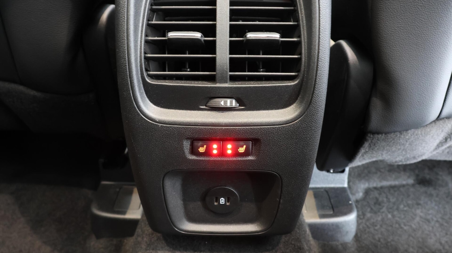 Used Ford Kuga 2023 for sale - 76423049: Photo 25