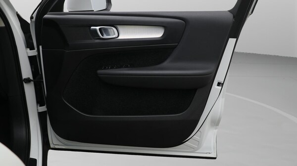 Used Volvo XC40 2020 for sale - 76152211: Photo 16