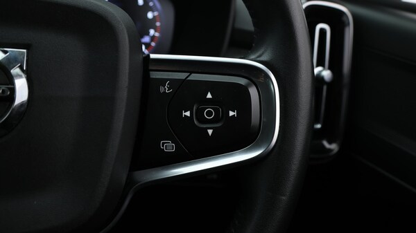 Used Volvo XC40 2020 for sale - 76152211: Photo 23