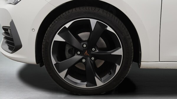 Used Cupra Leon 2023 for sale - 76214452: Photo 19
