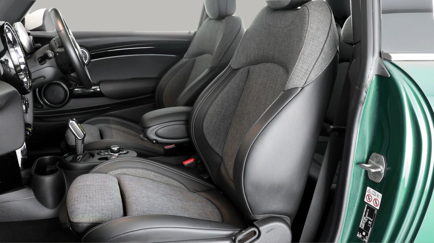 Used MINI Hatch 2022 for sale - 77436237: Photo 14