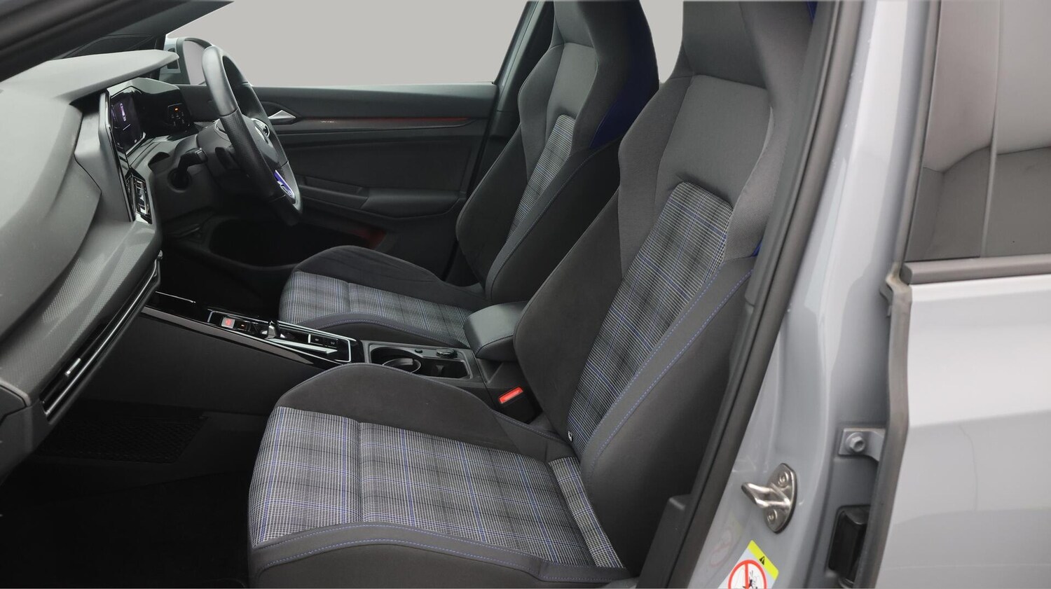 Used Volkswagen Golf 2022 for sale - 76633610: Photo 15