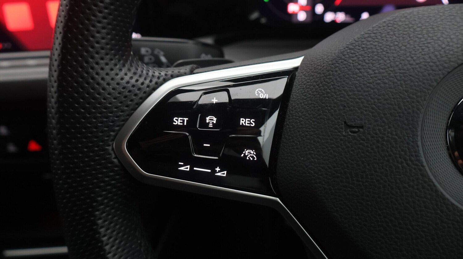 Used Volkswagen Golf 2022 for sale - 76633610: Photo 23