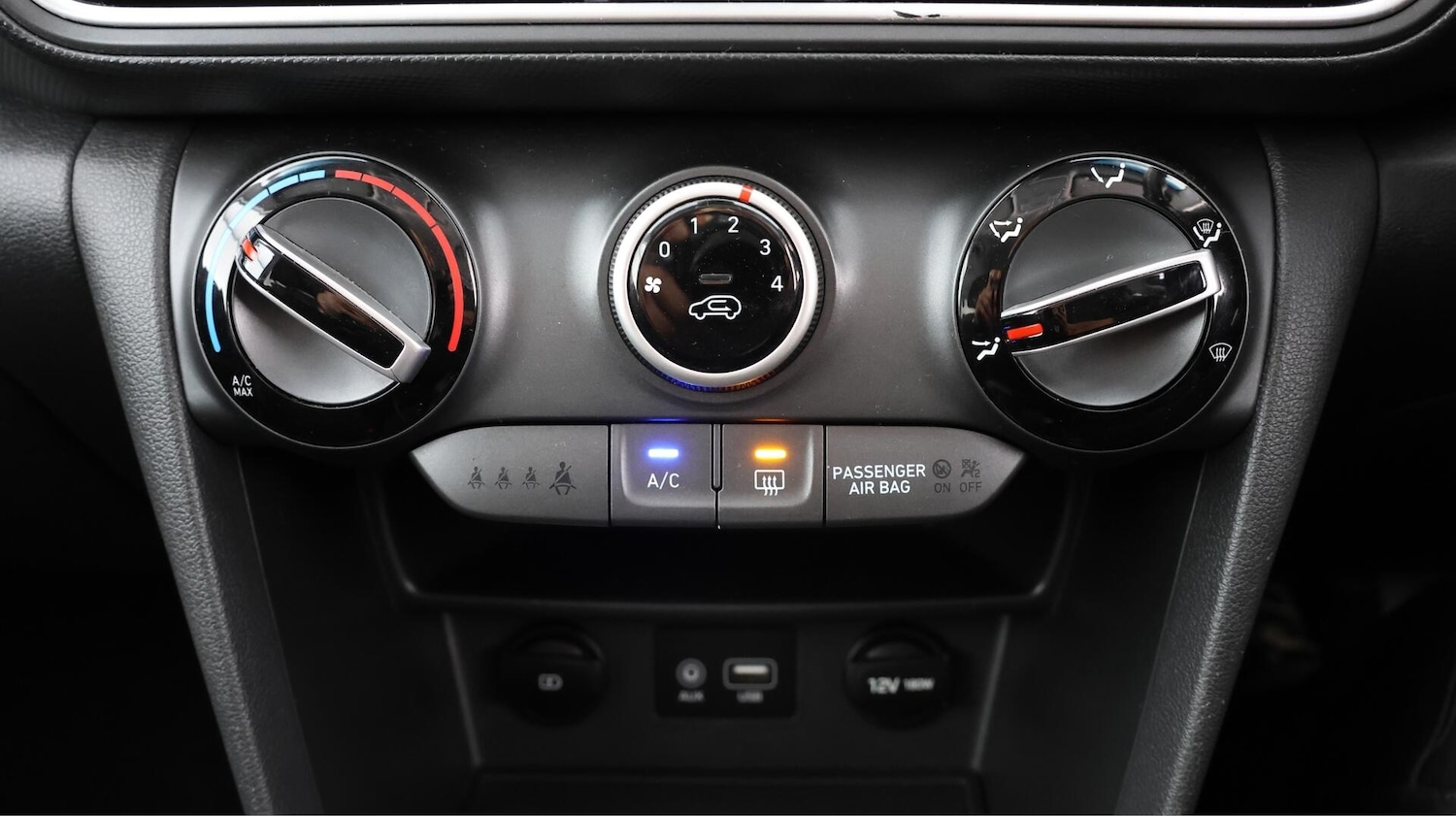 Used Hyundai KONA 2019 for sale - 76336490: Photo 12