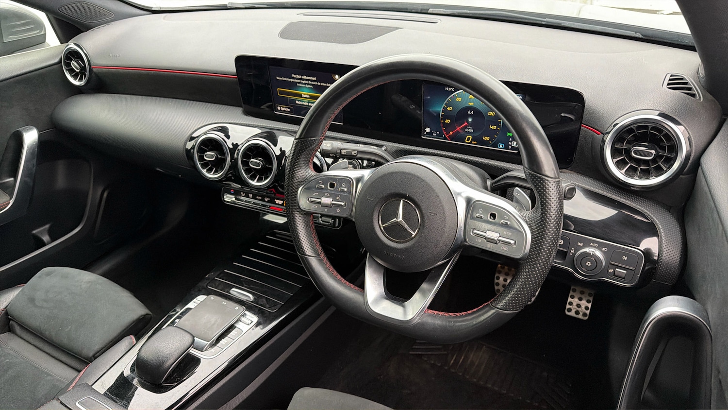 Used Mercedes-Benz A-Class 2018 for sale - 77931454: Photo 9