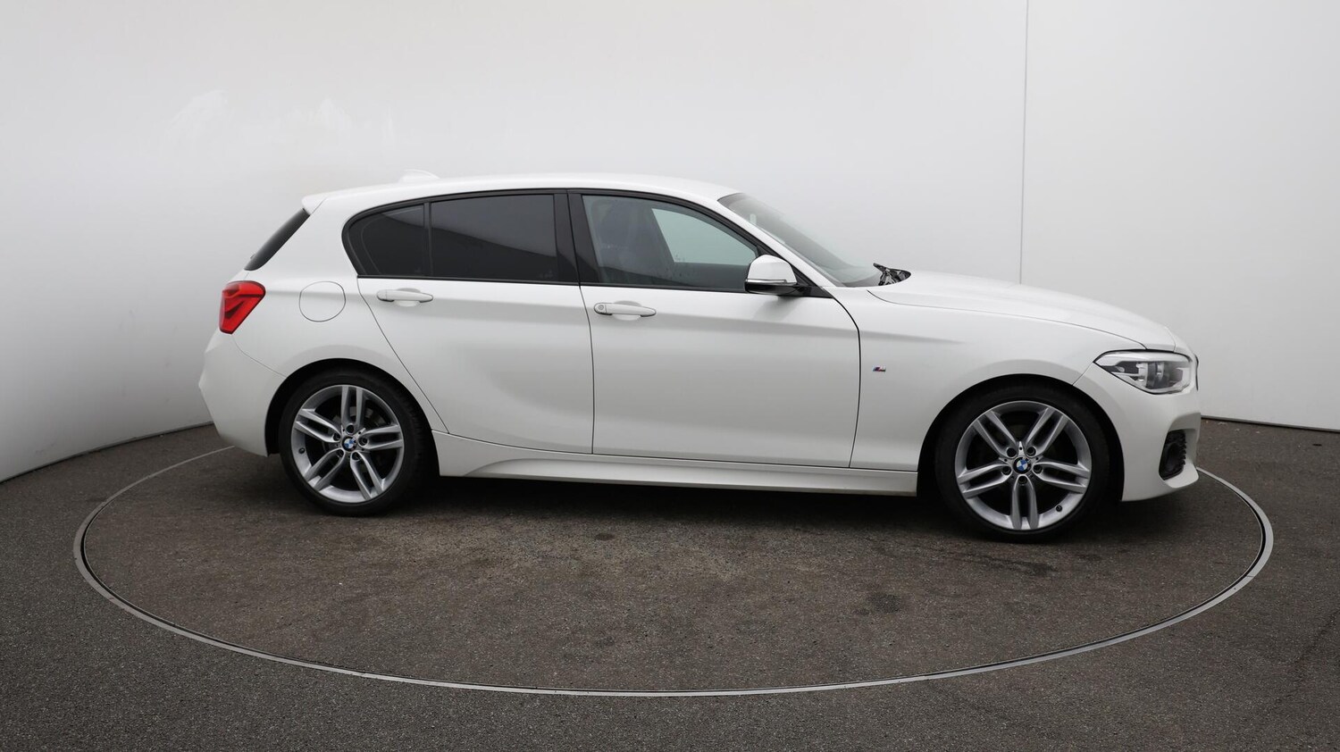 Used BMW 1 Series 2019 for sale - 76059412: Photo 48
