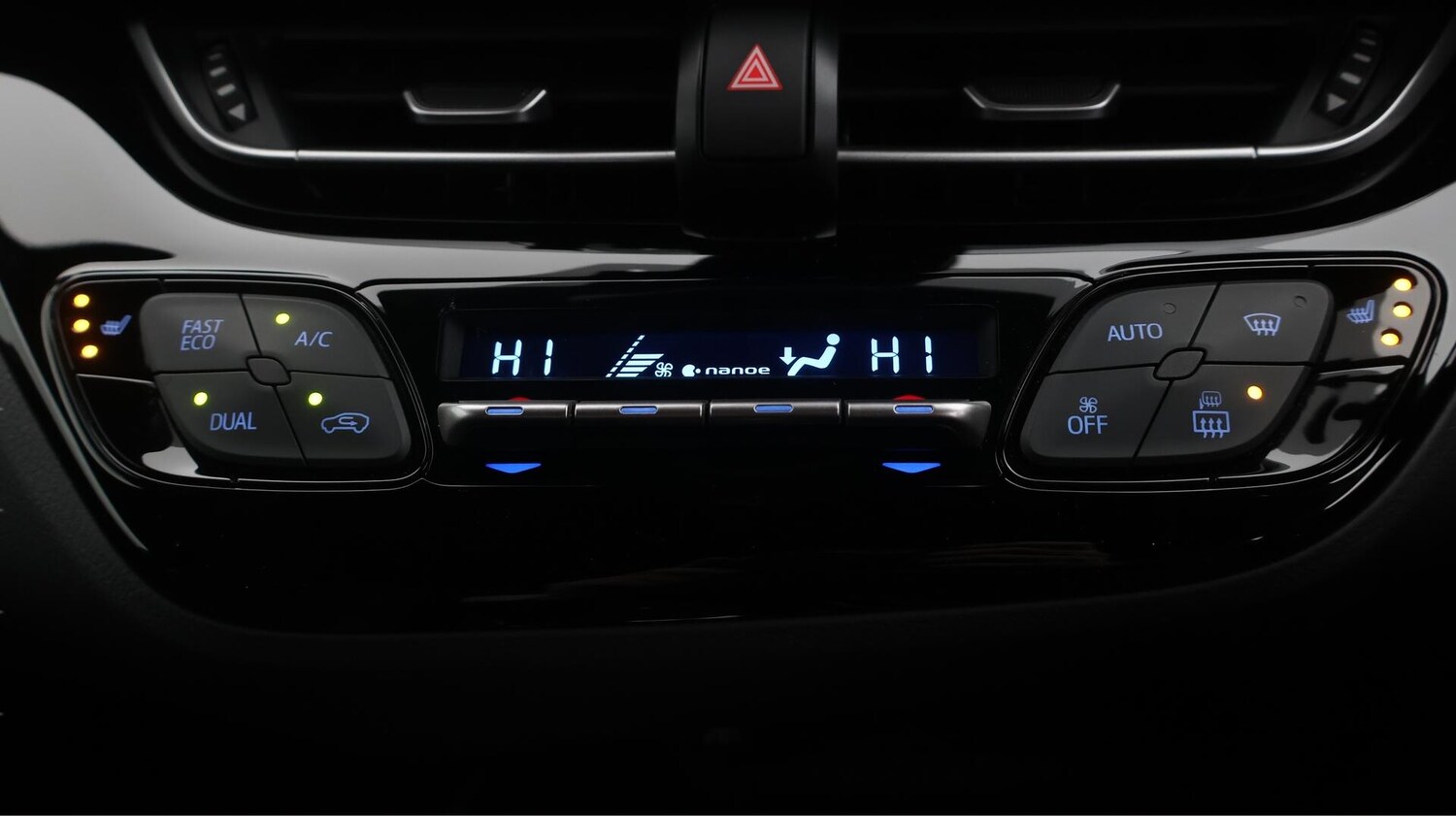 Used Toyota C-HR 2023 for sale - 76689552: Photo 13