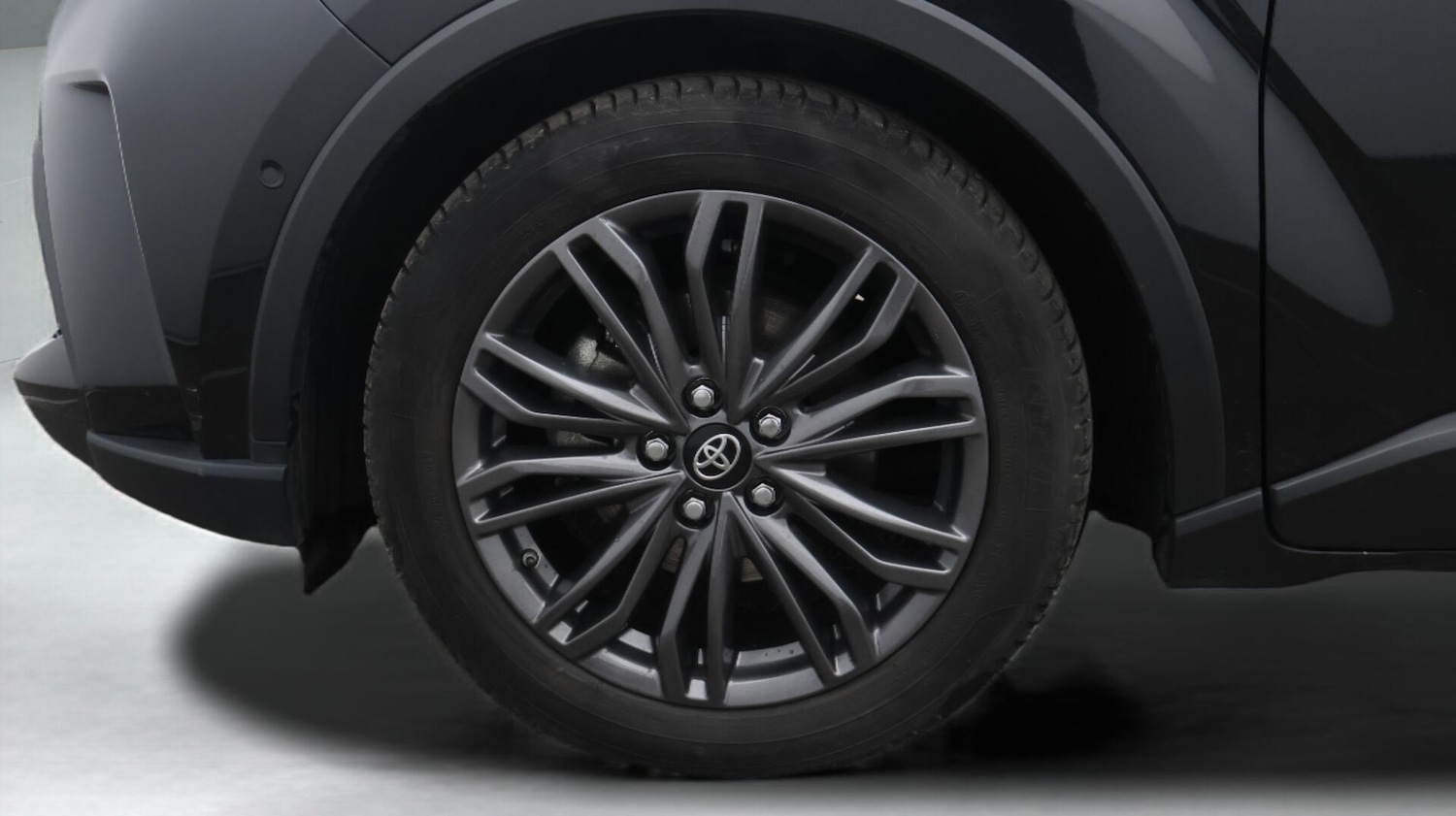 Used Toyota C-HR 2023 for sale - 76689552: Photo 19