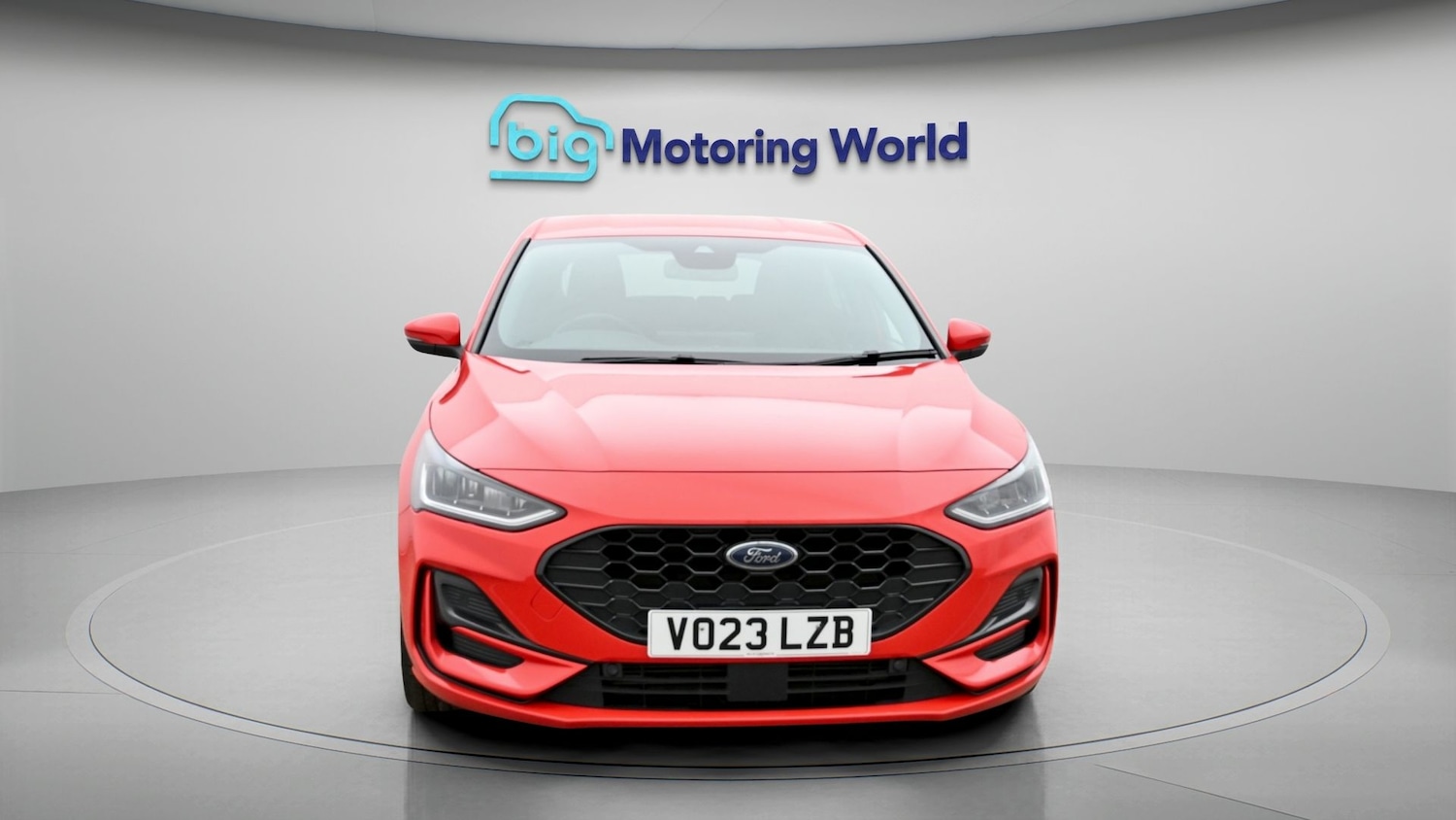 Used Ford Focus 2023 for sale - 77931886: Photo 2