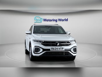 Used Volkswagen T-Roc 2024 for sale - 79380928: Photo