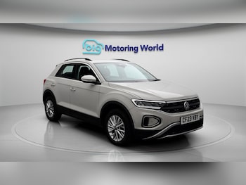 Used Volkswagen T-Roc 2023 for sale - 79183813: Photo