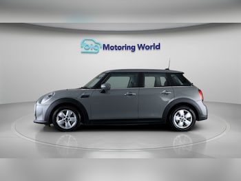 Used MINI Hatch 2021 for sale - 79344147: Photo