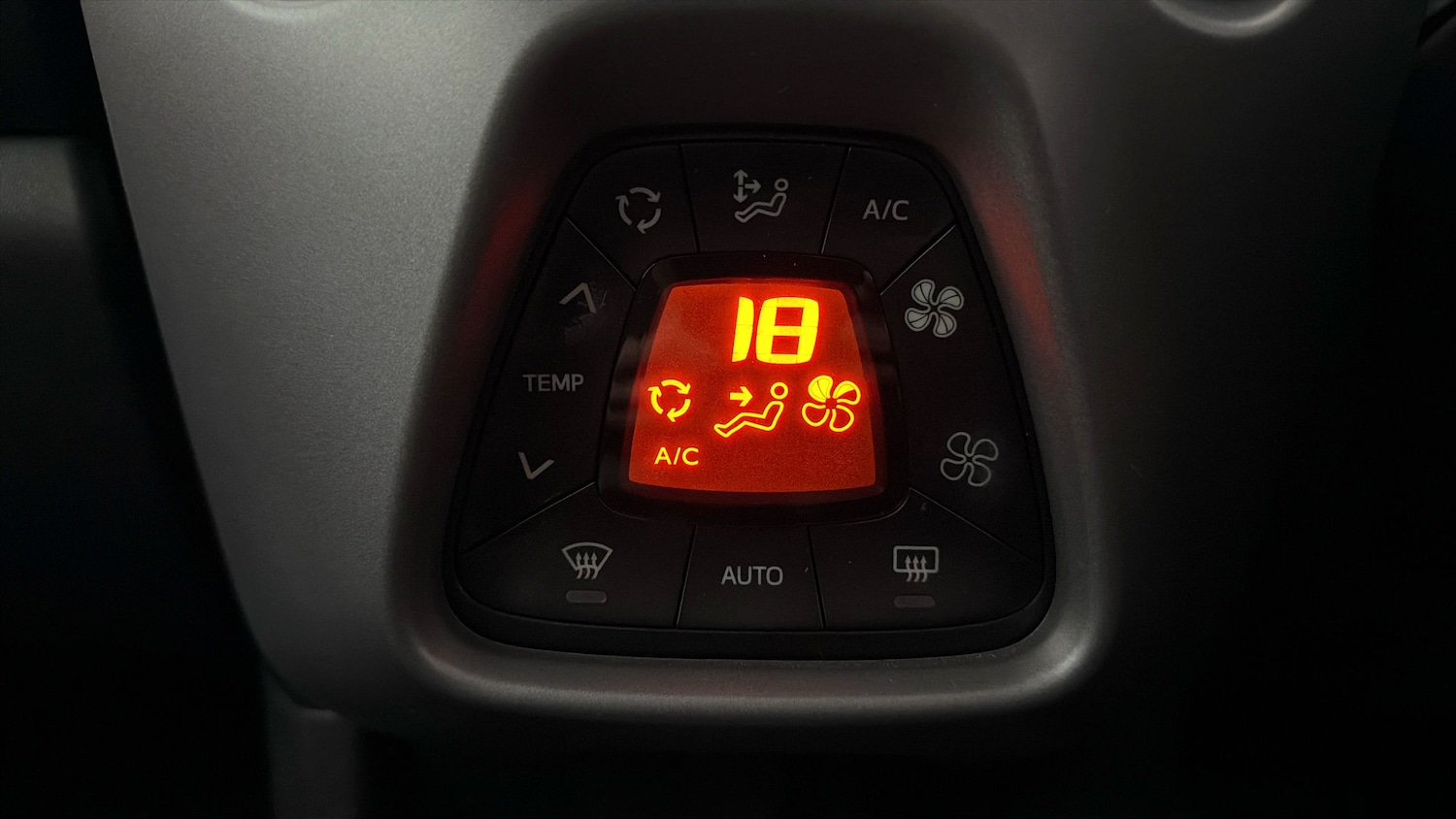 Used Toyota AYGO 2020 for sale - 78012894: Photo 10