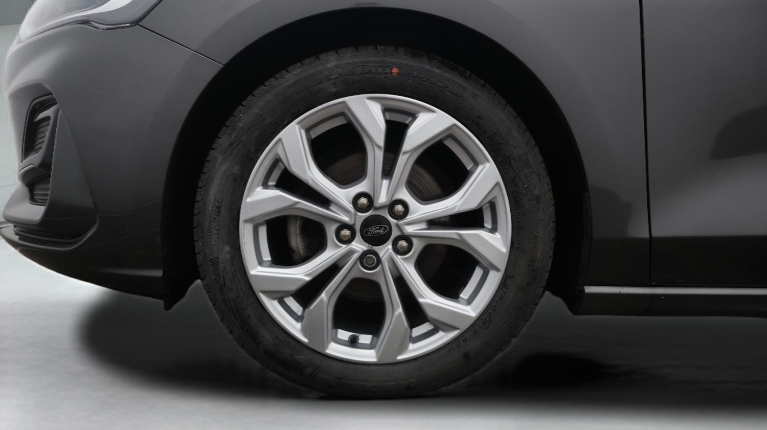 Used Ford Focus 2023 for sale - 76538105: Photo 19