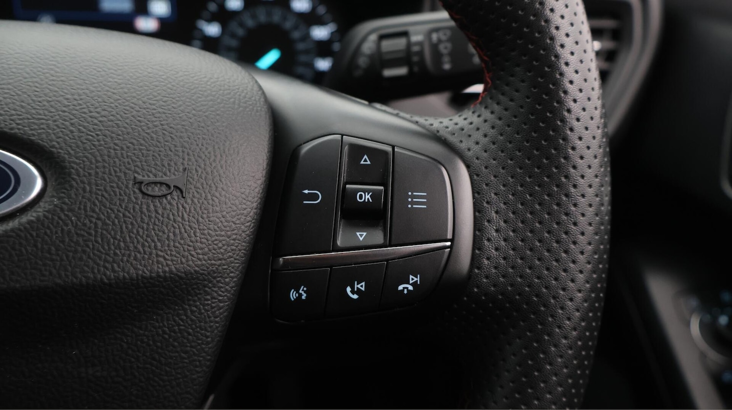 Used Ford Focus 2023 for sale - 76538105: Photo 25