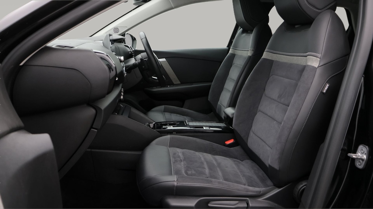 Used Citroen C4 2023 for sale - 77749612: Photo 14