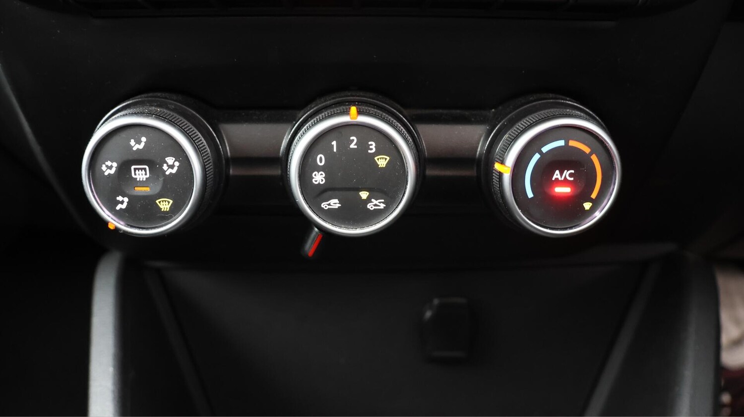 Used Dacia Duster 2018 for sale - 76440747: Photo 13