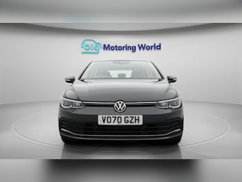 Used Volkswagen Golf 2020 for sale - 76512157: Photo
