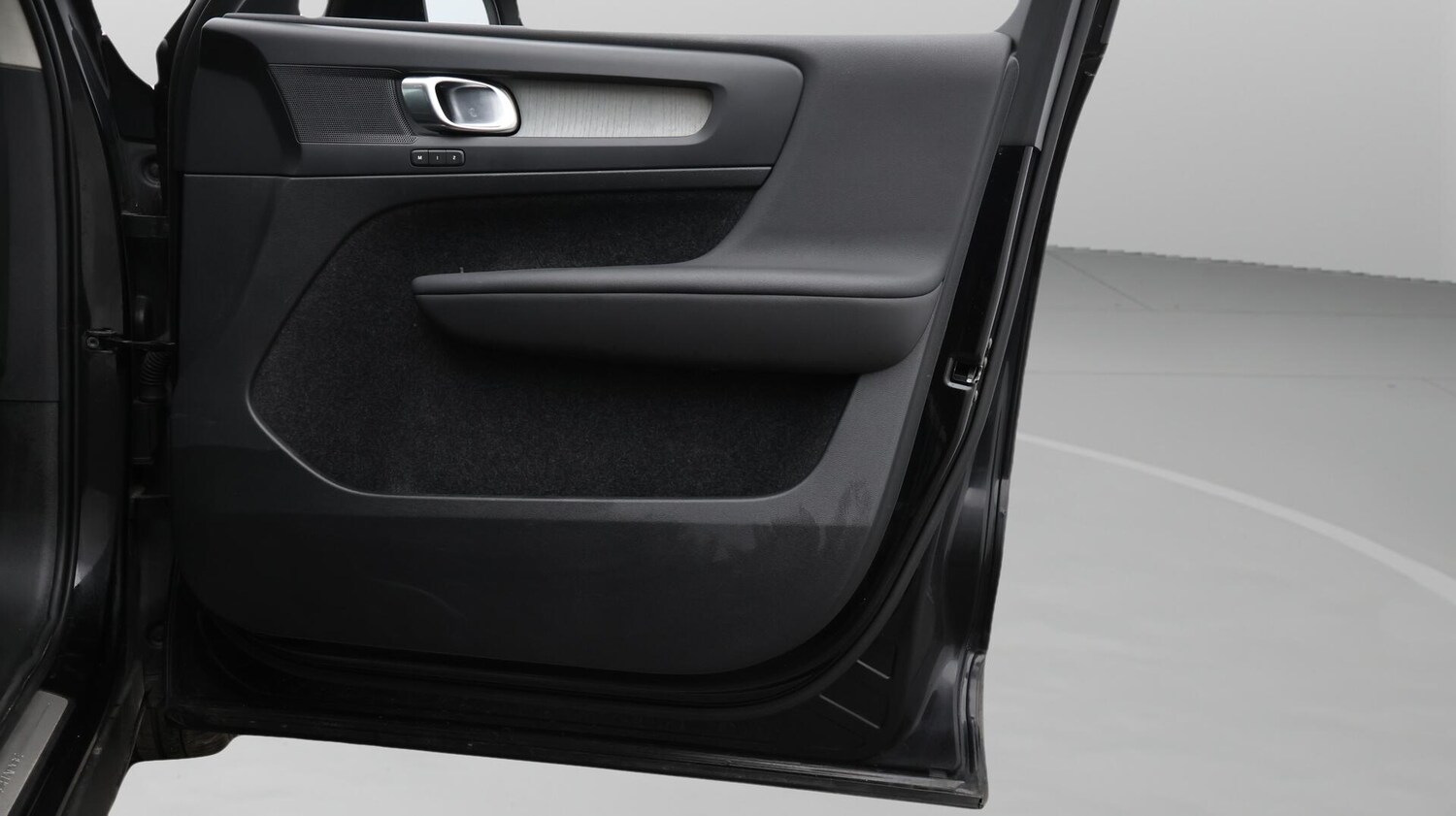 Used Volvo XC40 2021 for sale - 76528123: Photo 16