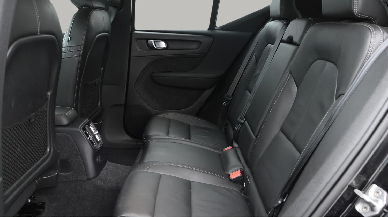 Used Volvo XC40 2021 for sale - 76528123: Photo 17