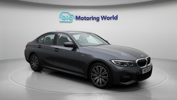 Used BMW 3 Series 2020 for sale - 76152208: Photo 1