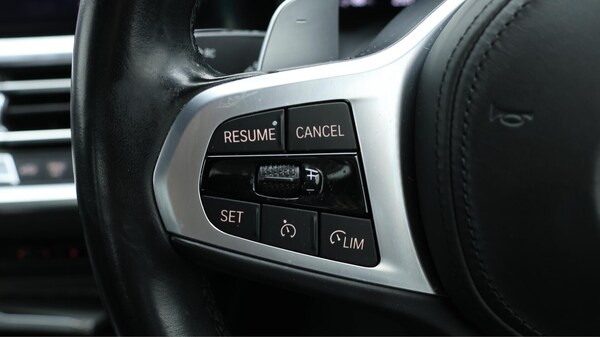 Used BMW 3 Series 2020 for sale - 76152208: Photo 22