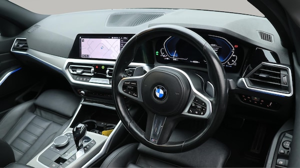 Used BMW 3 Series 2020 for sale - 76152208: Photo 9