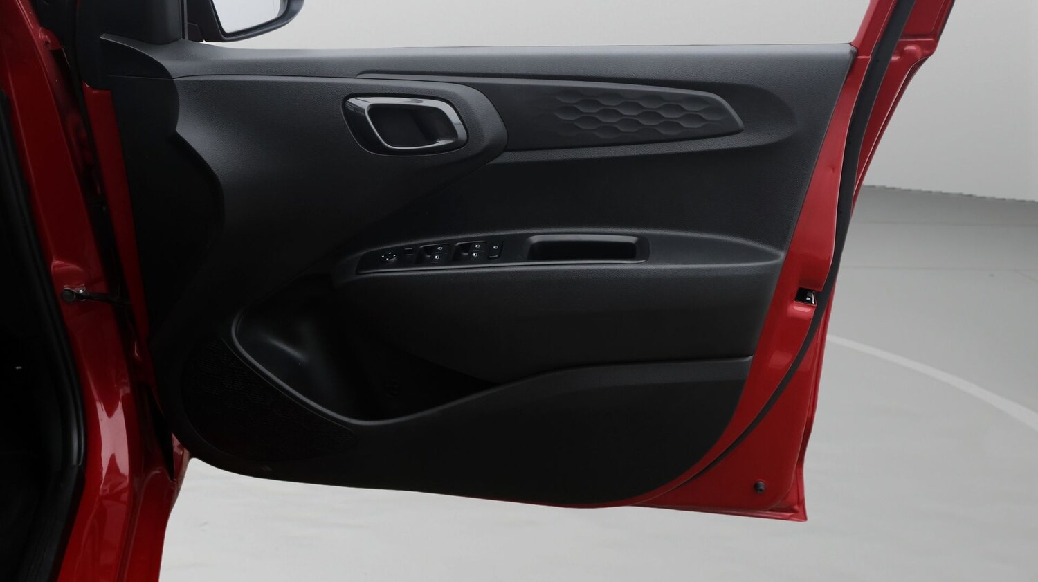 Used Hyundai i10 2023 for sale - 77818091: Photo 15