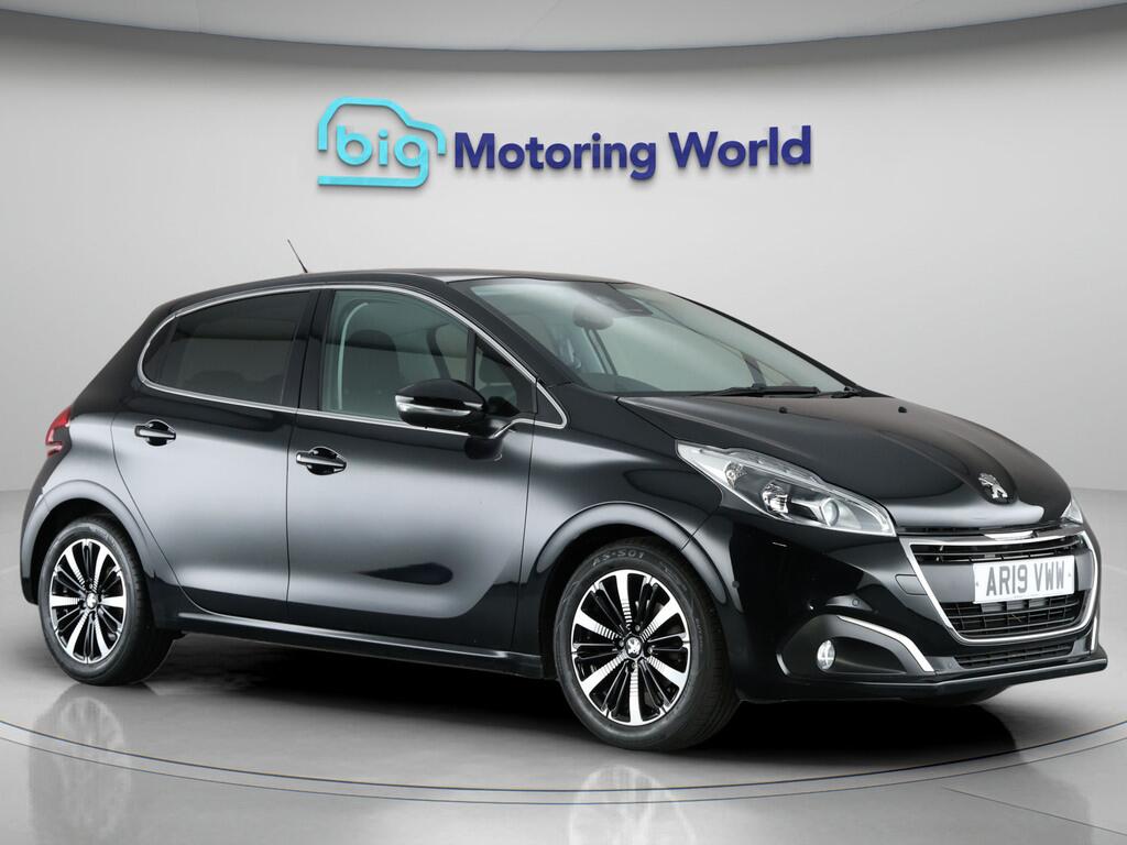 Used Peugeot 208 2019 for sale - 76607410: Photo 1
