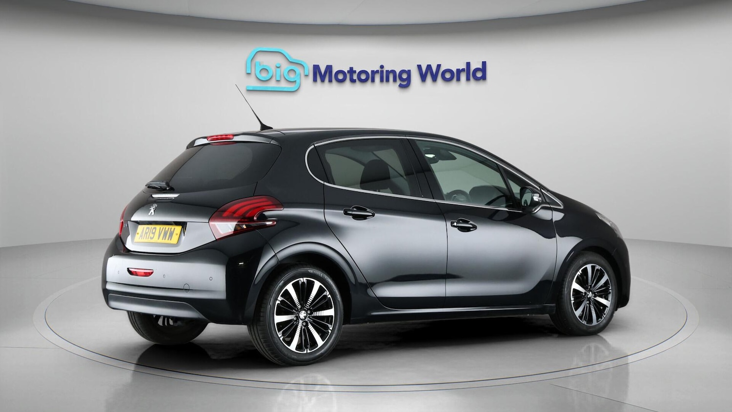 Used Peugeot 208 2019 for sale - 76607410: Photo 8