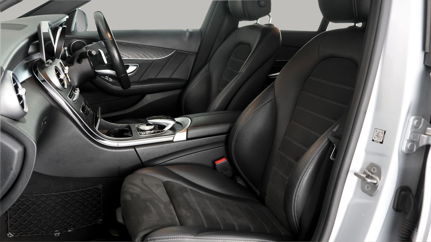 Used Mercedes-Benz C Class 2019 for sale - 77248377: Photo 14