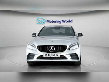 Used Mercedes-Benz C Class 2019 for sale - 77248377: Photo