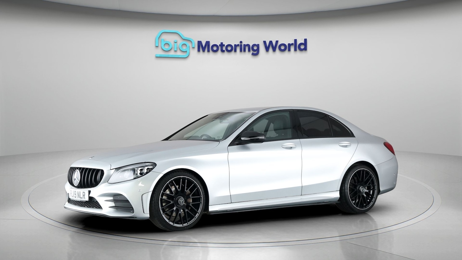 Used Mercedes-Benz C Class 2019 for sale - 77248377: Photo 3