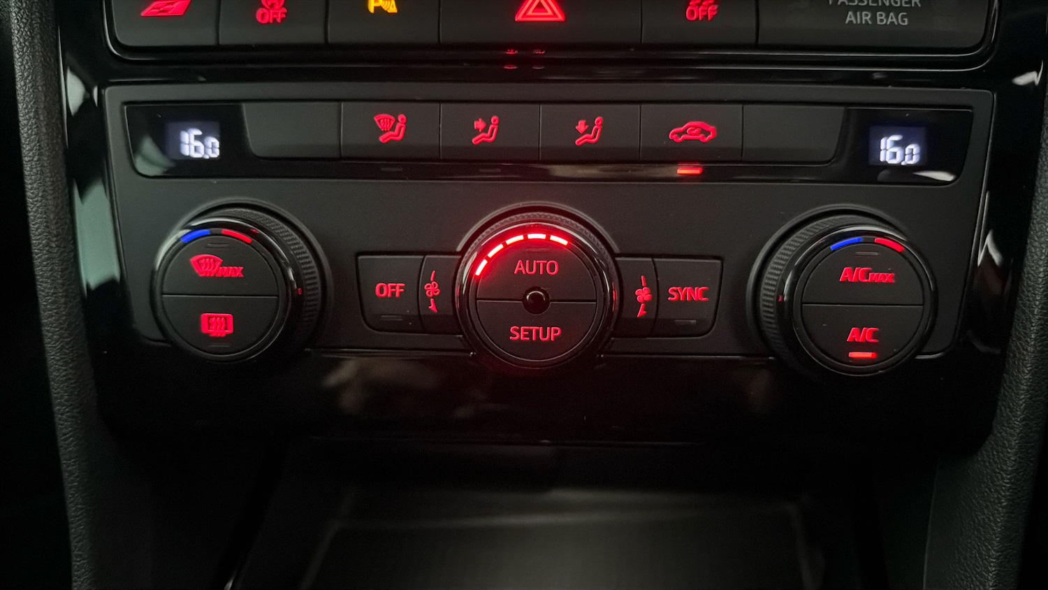 Used SEAT Leon 2019 for sale - 77791495: Photo 12