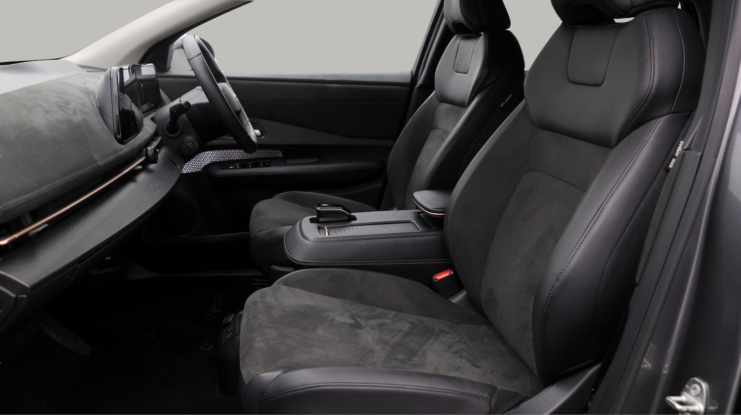 Used Nissan ARIYA 2022 for sale - 77220657: Photo 14