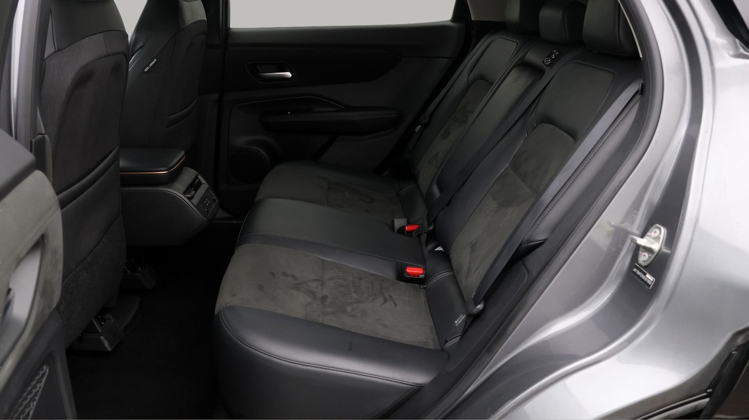 Used Nissan ARIYA 2022 for sale - 77220657: Photo 16